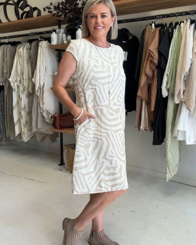 Nelia™ | Charme d’Été en Robe à Col Rond