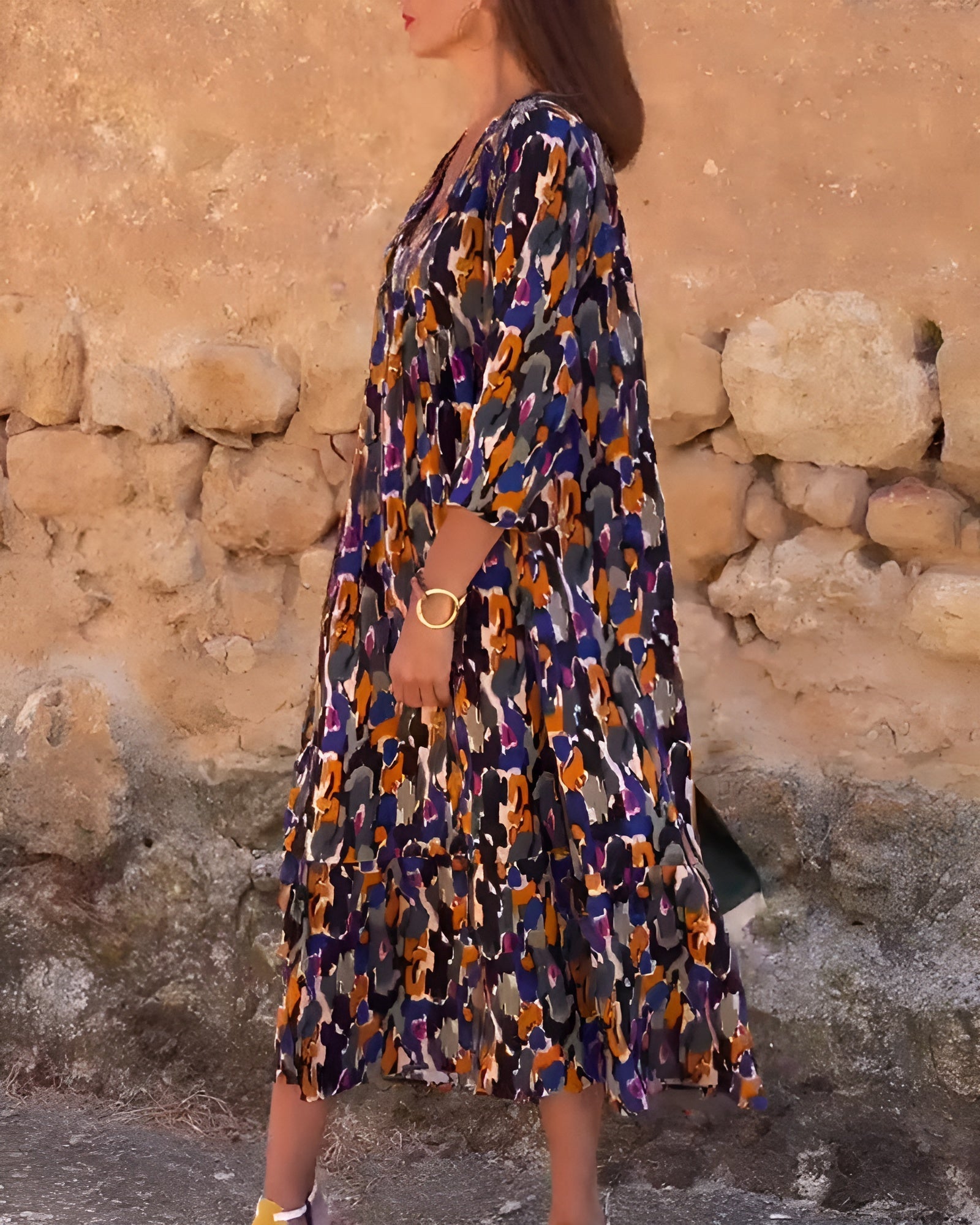 Violetta | Robe Longue à Motif Rétro et Col V