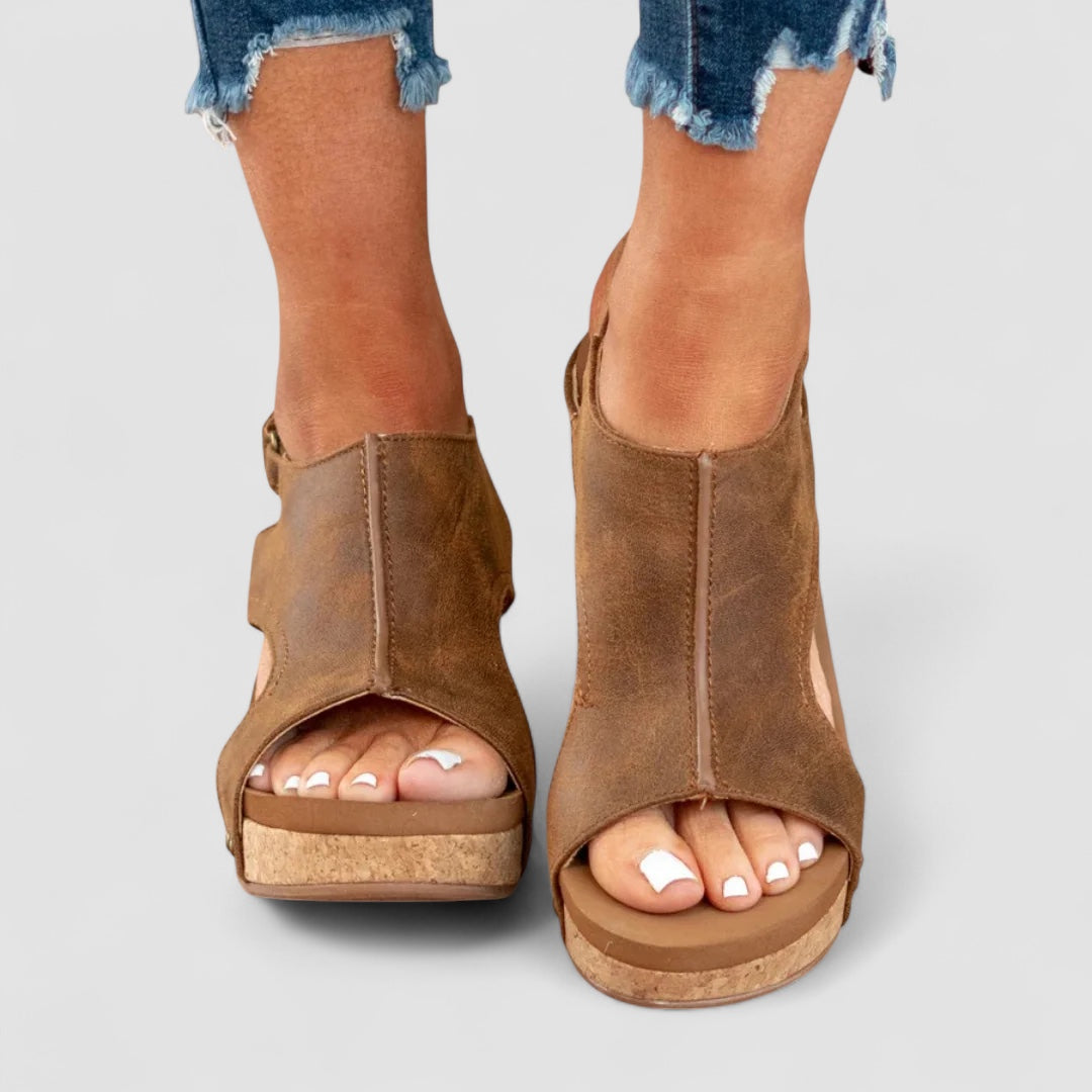 Clair™ | Chaussures à Talons Élégantes