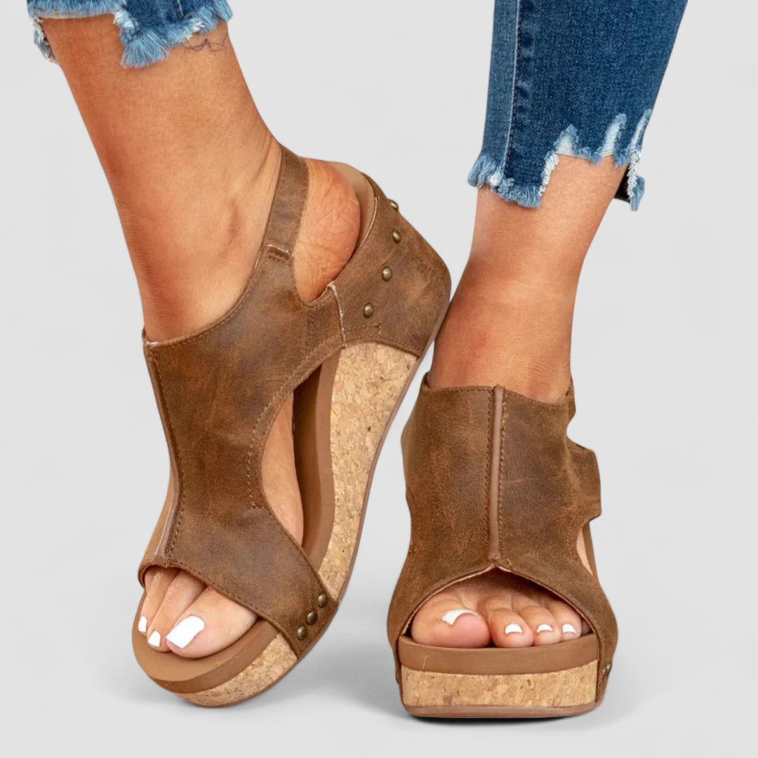 Clair™ | Chaussures à Talons Élégantes