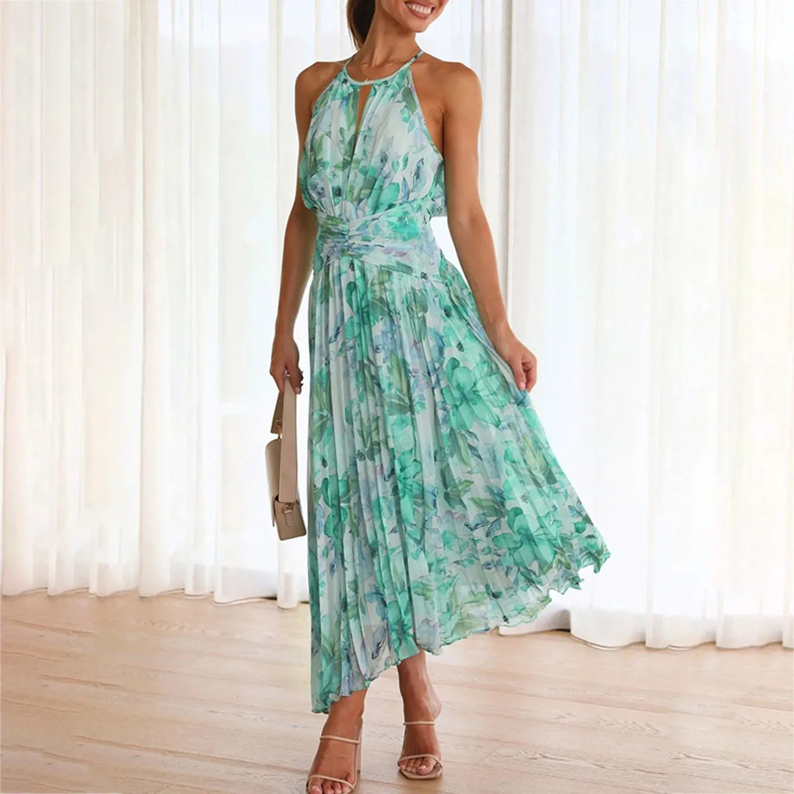 Chloé | Robe Asymétrique Fleurie à Col Halter