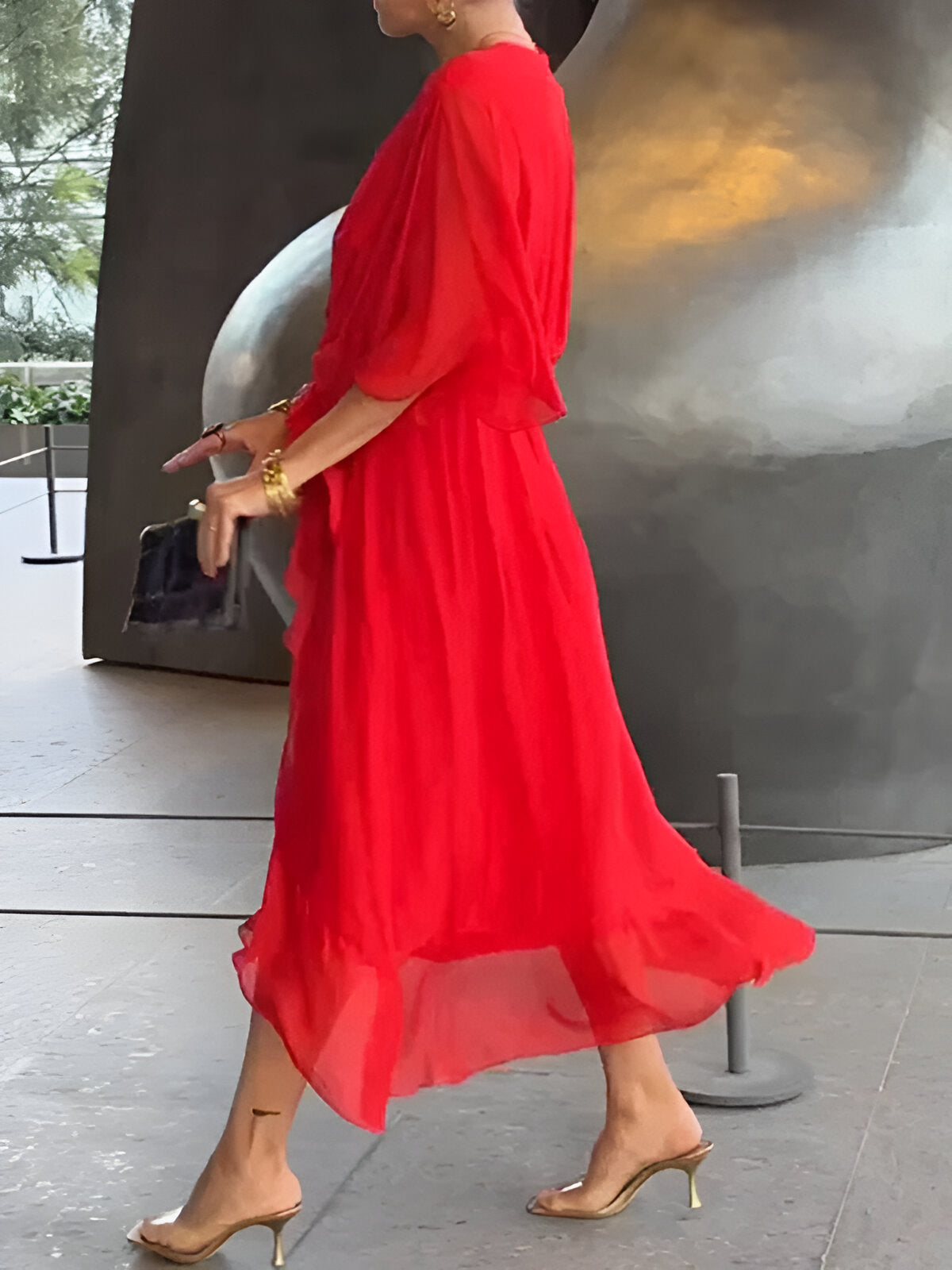 Monica™ | Robe Fluide avec Décolleté en V Élégant